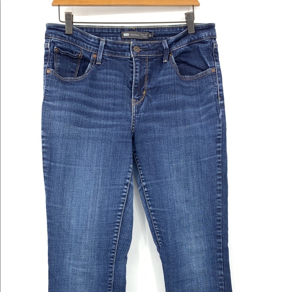 Levis Strauss & Co. Demi Curve Classic Rise
